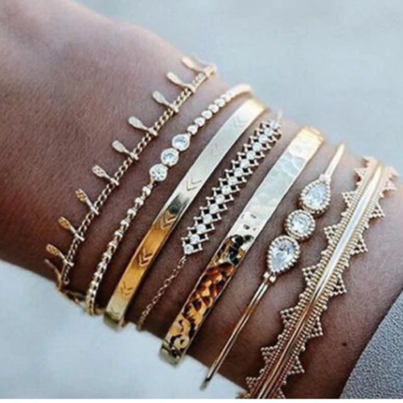 Jewelry - KB6 Bohemian Gold Tassel Bracelets